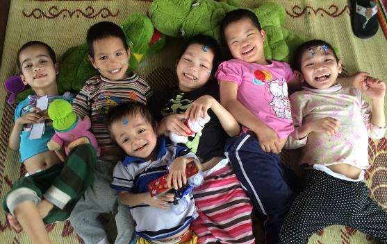 volontär-barnhem-vietnam