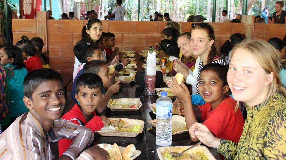 volontärresa-goa-indien-samhällsprojekt