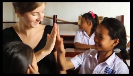 volontararbete-i-laos-ny-video