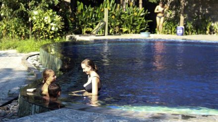 bali-volontarresor-lovina-beach