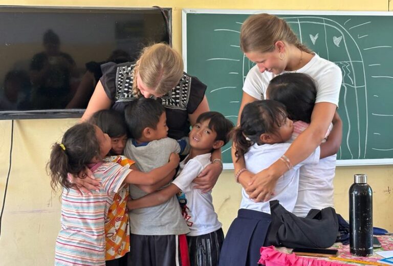 H¨llbart volontärarbete utomlands